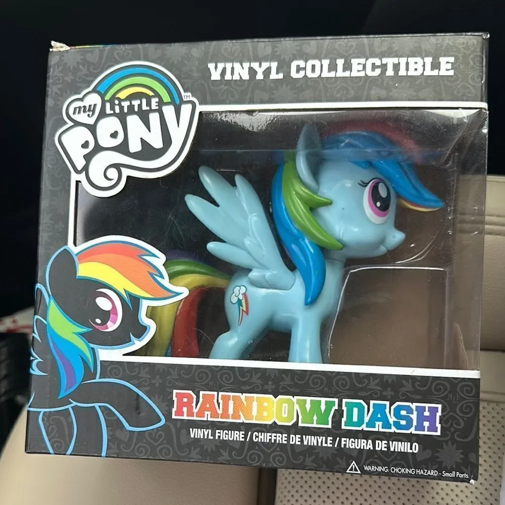 NIB Collectible My Little Pony Rainbow Dash Vinyl Collectible by Funko